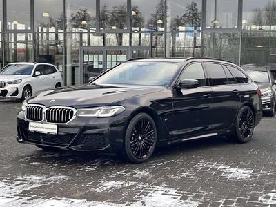 Gebraucht BMW 530 Sport Line 245 PS (180 kW) 2024 Black sapphire metallic (metallic) Kombi