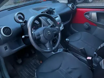 Gebraucht Citroën C1 68 PS (50 kW) 2009 Rot Kleinwagen