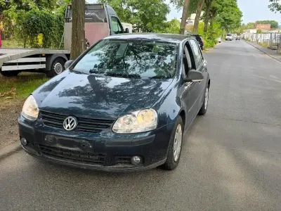Gebraucht VW Golf VI 140 PS (102 kW) 2008 Blau Kleinwagen