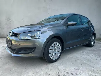 Gebraucht VW Polo Comfortline 69 PS (50 kW) 2009 Grau Kleinwagen