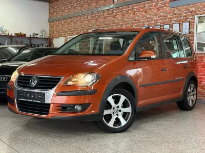 Gebraucht VW Touran Cross 170 PS (125 kW) 2007 Rot Van / Kleinbus