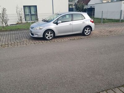 gebraucht Toyota Auris 1,33-l-Dual-VVT-i Life Life