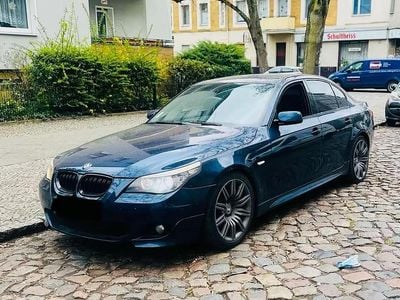 BMW 525