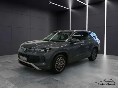 Second-hand VW Tayron Life 150 CP (110 kW) 2025 Gri SUV