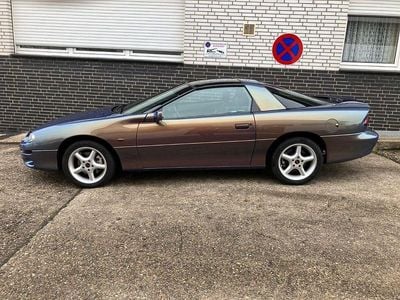 Second-hand Chevrolet Camaro 193 CP (141 kW) 2002