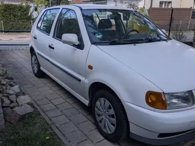 Gebraucht VW Polo 50 PS (36 kW) 1999 Weiß Kleinwagen