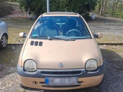 Gebraucht Renault Twingo 68 PS (50 kW) 2003 Gold Kleinwagen