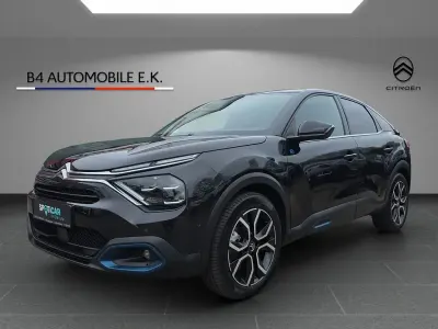 Używany Citroën e-C4 Shine 100 kW (136 KM) 2021 Czarny Sedan/Limuzyna