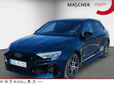 Gebraucht Audi RS3 Sport 400 PS (294 kW) 2026 Audi exclusive verde ermes met Limousine