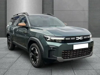 Neu Dacia Bigster Extreme 158 PS (116 kW) 2026 Zedergrün SUV