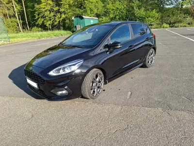 Usata Ford Fiesta ST-Line 95 CV (69 kW) 2020 Nero Utilitaria