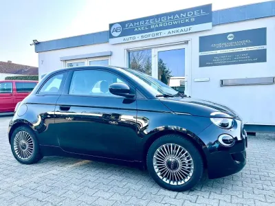 Gebraucht Fiat 500e Icon 69 kW (95 PS) 2022 Schwarz Kleinwagen