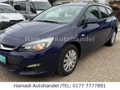 Gebraucht Opel Astra 116 PS (85 kW) 2015 Blau Limousine