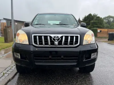 Gebraucht Toyota Land Cruiser 166 PS (122 kW) 2006 Schwarz Van / Kleinbus