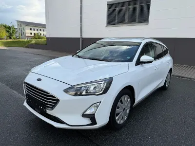 Używany Ford Focus Titanium 150 KM (110 kW) 2022 Biały Kombi