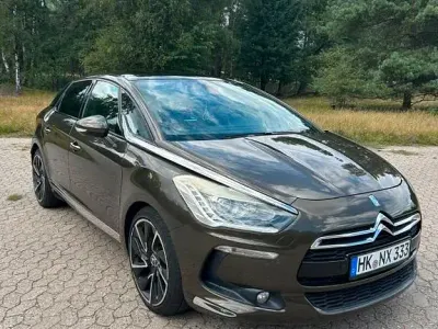 Gebraucht Citroën DS5 So Chic 200 PS (147 kW) 2012 Braun Kleinwagen