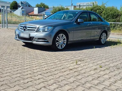 Gebraucht Mercedes C220 Elegance 170 PS (125 kW) 2012 Grau Limousine