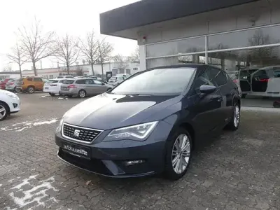 Używany Seat Leon XCELLENCE 131 KM (96 kW) 2019 Szary Sedan/Limuzyna