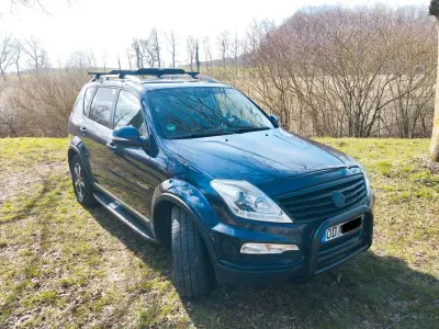 Usata SsangYong Rexton Sapphire 178 CV (130 kW) 2017 Blu SUV
