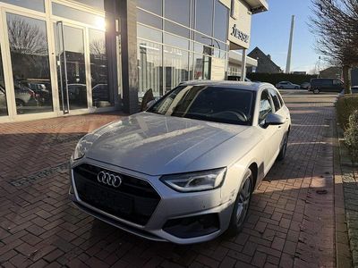 Silber metallic Gebraucht 2021 Audi A4 Basis Kombi | 23.140 € (Fairer Preis)