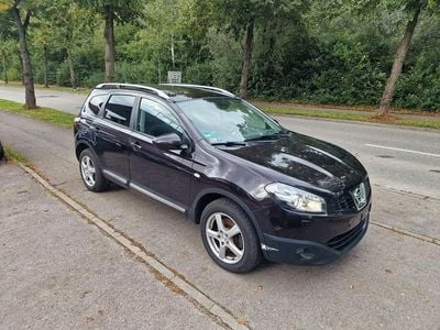 Nissan Qashqai +2