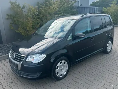 Gebraucht VW Touran 105 PS (77 kW) 2009 Schwarz Van / Kleinbus