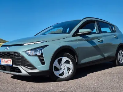 Gebraucht Hyundai Bayon GO! 101 PS (74 kW) 2023 Gruen SUV