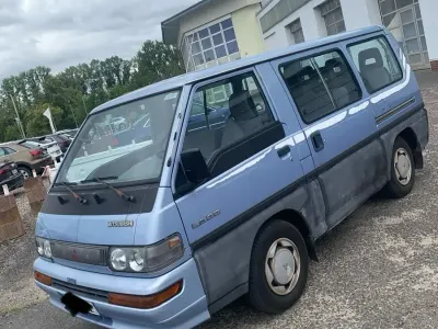 Gebraucht Mitsubishi L300 90 PS (66 kW) 1994 Violet Van / Kleinbus