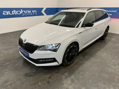 Gebraucht Skoda Superb SportLine 200 PS (147 kW) 2022 Weiß Limousine