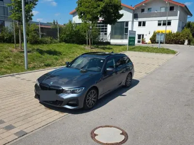 Gebraucht BMW 320 M Sport 190 PS (139 kW) 2020 Grau Kombi