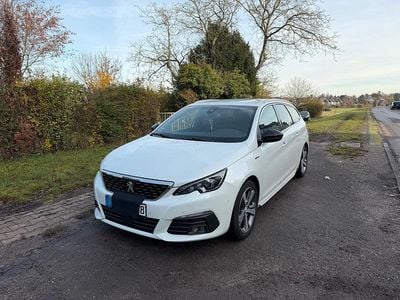 Second-hand Peugeot 308 GT-line 131 CP (96 kW) 2018 Alb Break
