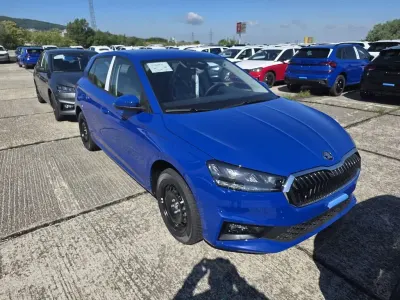 Neu Skoda Fabia Essence 80 PS (58 kW) 2026 Blau Kleinwagen