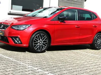 Gebraucht Seat Ibiza FR 116 PS (85 kW) 2018 "desire" rot individuallack.. Kleinwagen