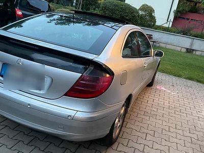 Mercedes C230