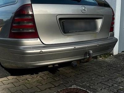 Mercedes C270