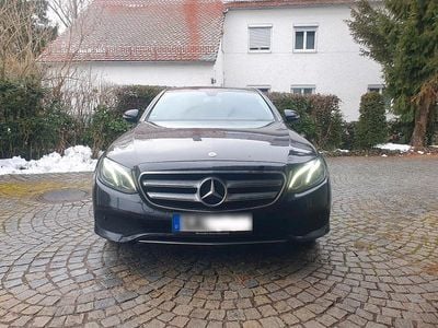 Gebraucht Mercedes E200 200 PS (147 kW) 2017 Schwarz Limousine