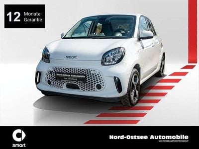 Gebraucht Smart ForFour Electric Drive Passion 60 kW (82 PS) 2021 Karosserie in white Limousine