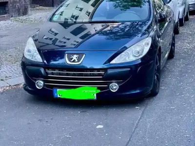 Gebraucht Peugeot 307 CC 136 PS (100 kW) 2007 Blau Cabrio