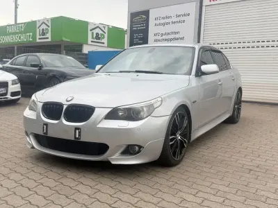 Gebraucht BMW 530 Sport Line 258 PS (189 kW) 2005 Silber Limousine