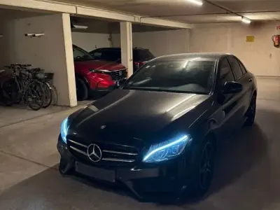 Gebraucht Mercedes C250 AMG line 204 PS (150 kW) 2016 Schwarz Limousine