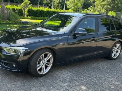 Gebraucht BMW 320 Advantage 313 PS (230 kW) 2019 Schwarz Kombi