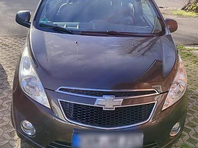 Begagnad Chevrolet Spark 69 HK (50 kW) 2010 Brun Halvkombi