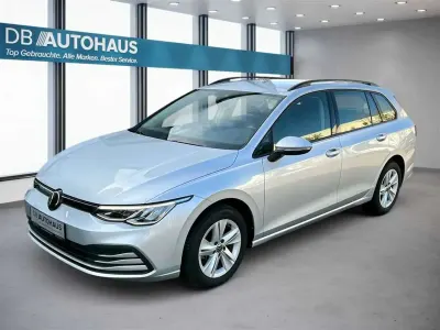 Brugt VW Golf VIII Life 116 HK (85 kW) 2023 Sølv Stationcar