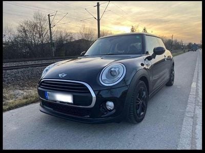 Schwarz Gebraucht 2016 Mini ONE Chili Kleinwagen | 13.800 € (Fairer Preis)