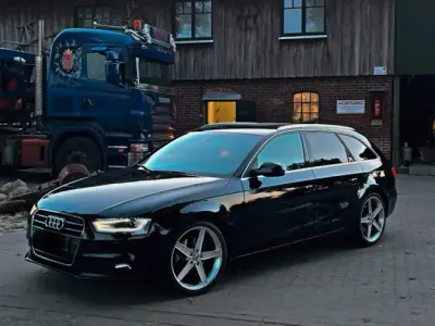 Gebraucht Audi A4 177 PS (130 kW) 2012 Schwarz Kombi
