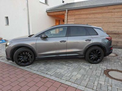 gebraucht Audi Q4 e-tron 40 Matrix AHK WäPu Pano Schwarzpaket Sonos