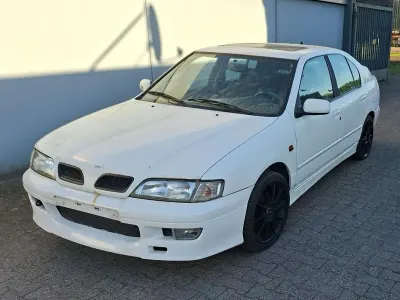 Gebraucht Nissan Primera 150 PS (110 kW) 1998 Weiß Kombi