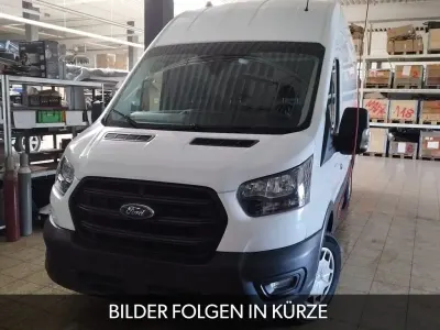 Gebraucht Ford Transit Trend 131 PS (96 kW) 2022 Weiß Van / Kleinbus