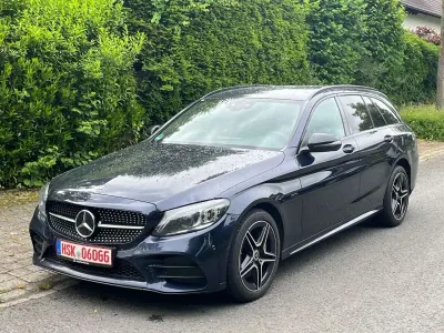 Gebraucht Mercedes C300e AMG 306 PS (225 kW) 2020 Blau Limousine