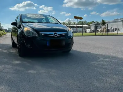 Gebraucht Opel Corsa 87 PS (63 kW) 2013 Schwarz Kleinwagen